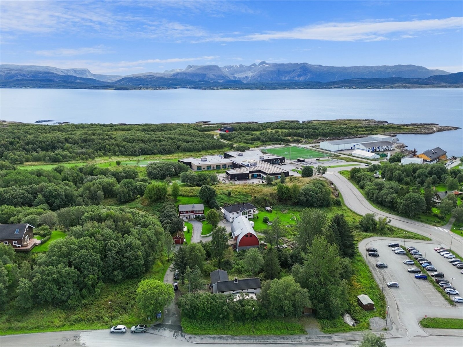 Kort vei til flotte turmuligheter. Blant annet Kyststien. Galleribilde