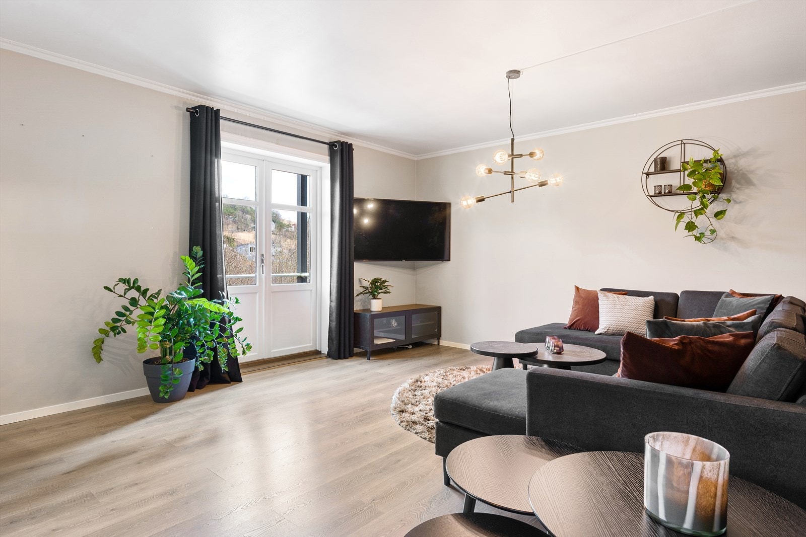 Foto: Joakim Bjerk. EiendomsMegler1 v/Torill Kalsaas presenterer Figvedveien 110E Galleribilde