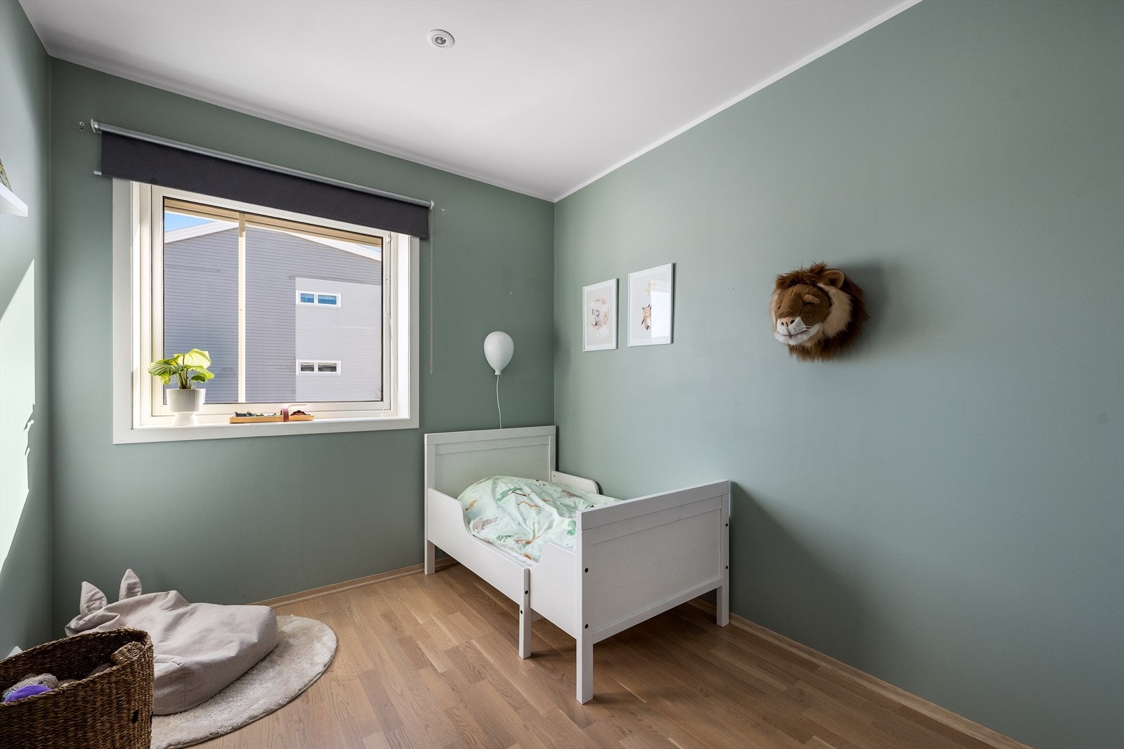 Også det tredje soverommet er av god størrelse, med plass til seng og skrivebord. Galleribilde