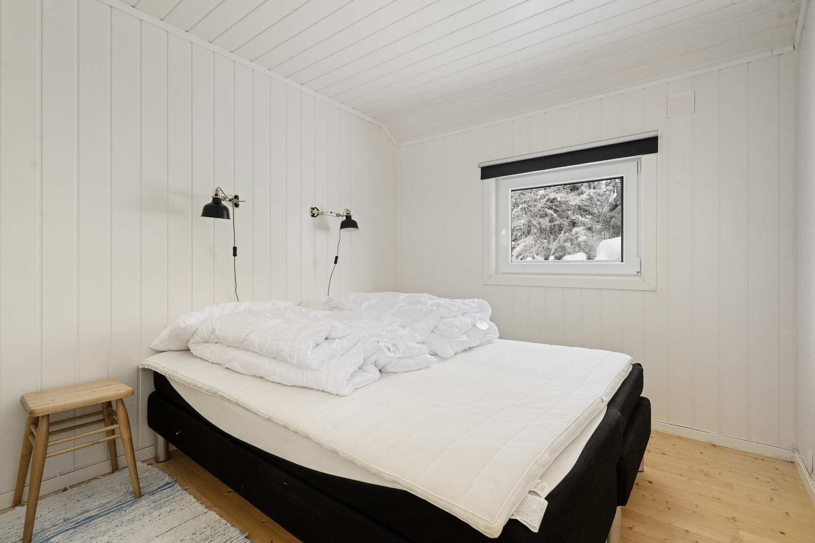 Hytta har 3 gode soverom Galleribilde