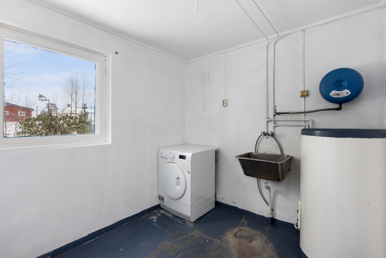 Vaskerom Galleribilde