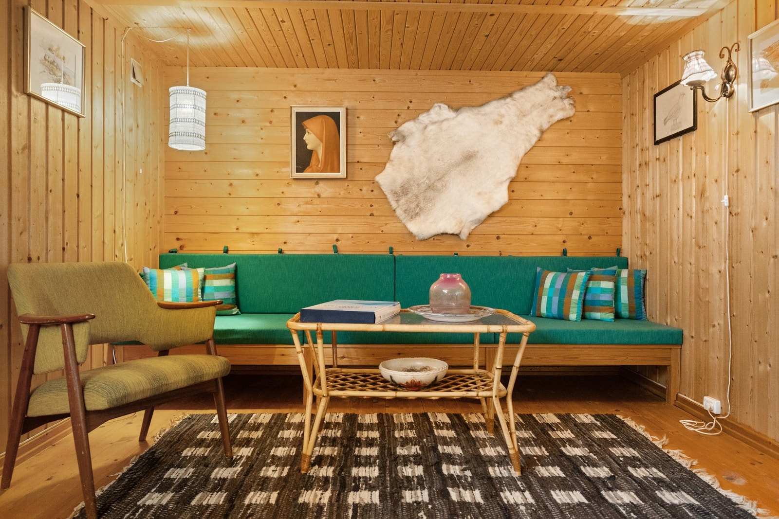 Koselig kjellerstue. Galleribilde