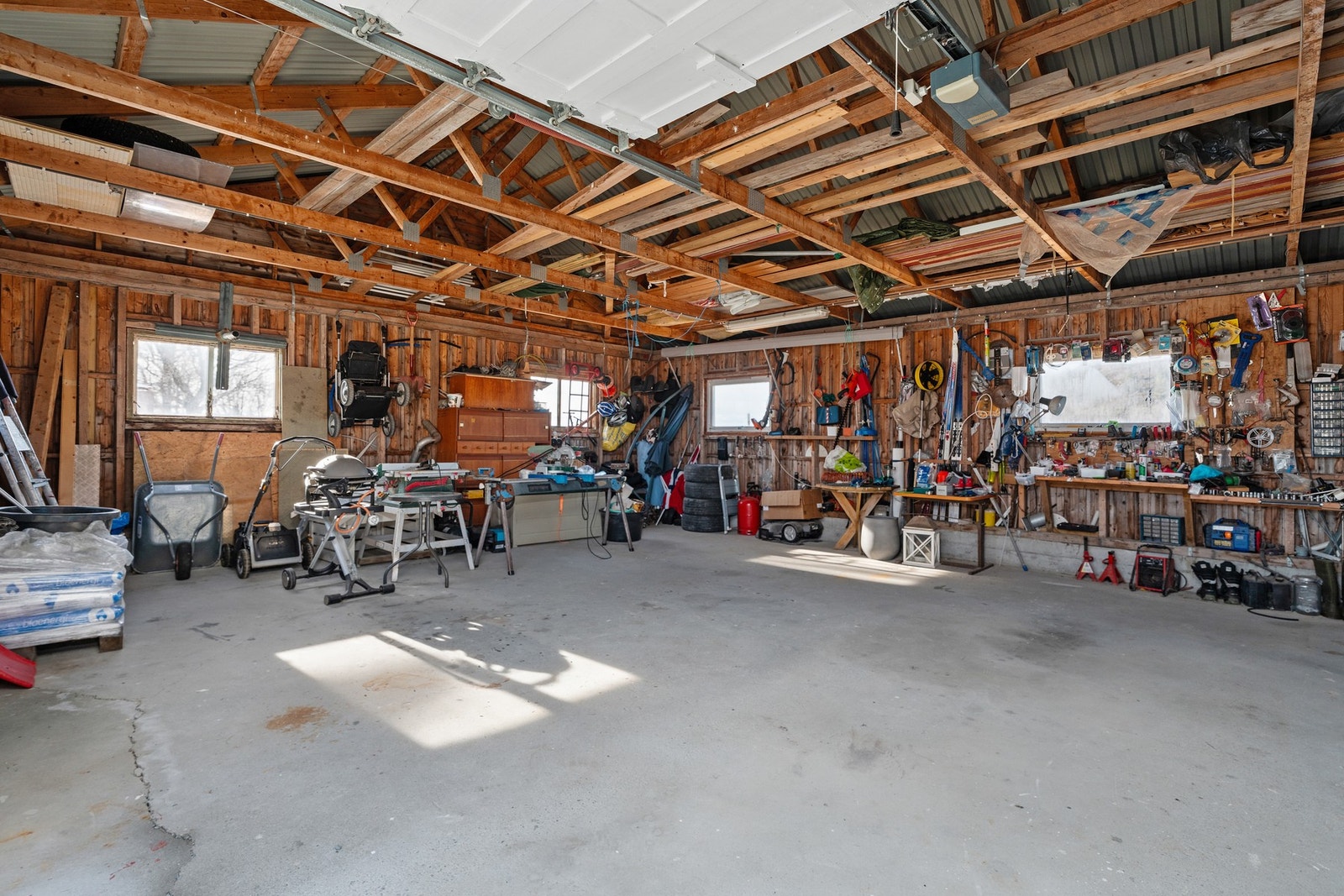 Dobbelgarasje Galleribilde