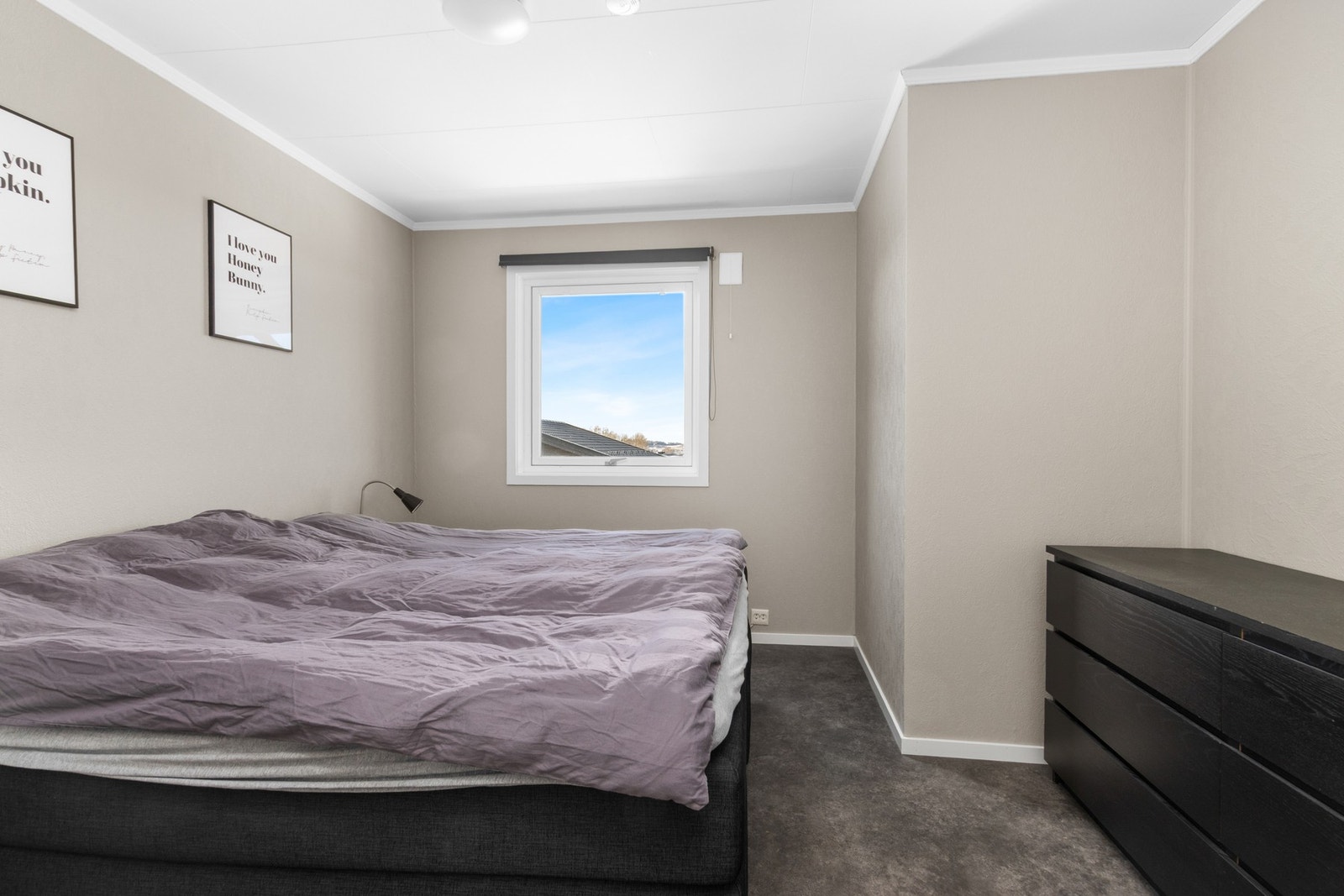 Soverom. Galleribilde