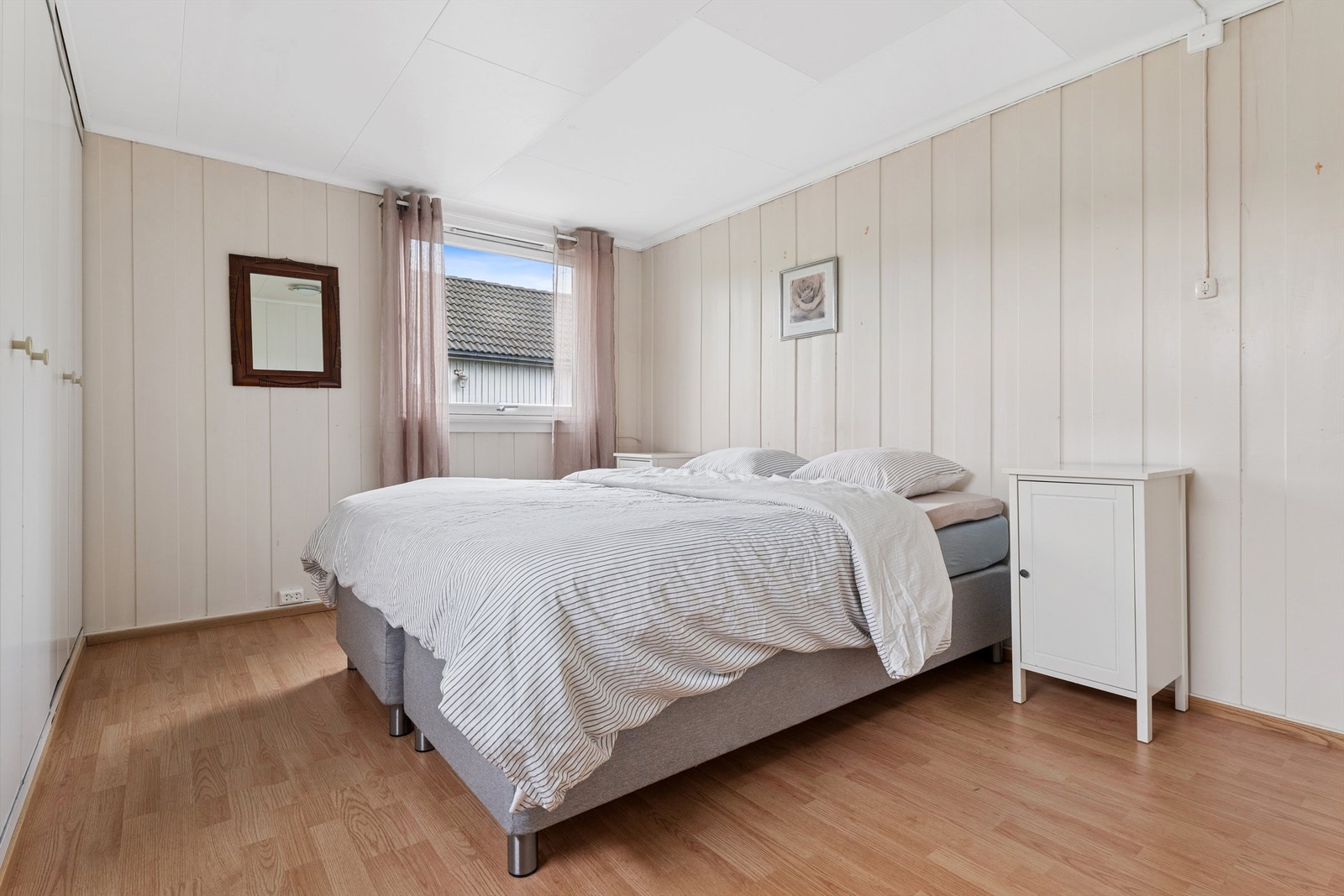 Hovedsoverom i 1. etasje Galleribilde