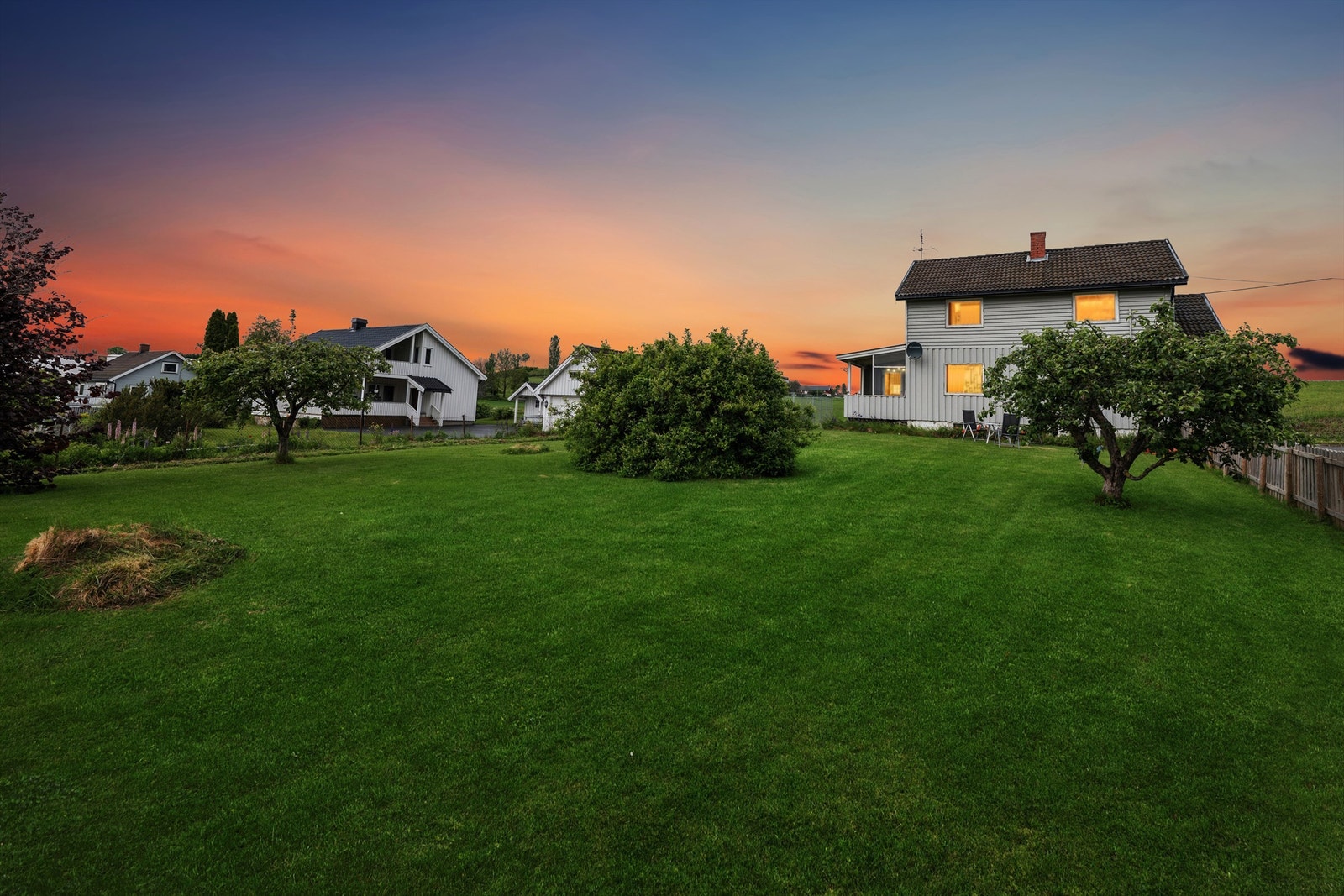 En stor og innholdsrik enebolig med landlig beliggenhet på Østre Toten. (Foto: EFKT v/ Kristian Haug) Galleribilde