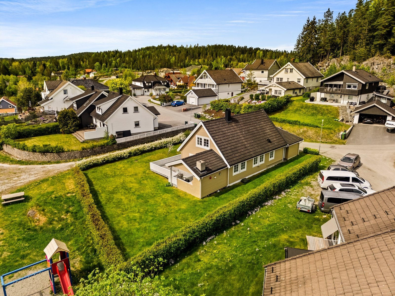 Eiendommen ligger i et barnevennlig område. Galleribilde