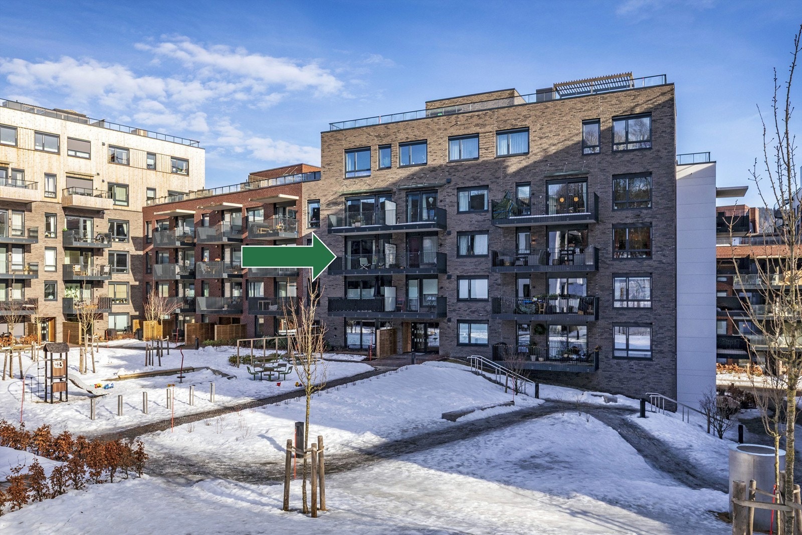 Leiligheten har god intern beliggenhet, godt tilbaketrukket fra vei Galleribilde