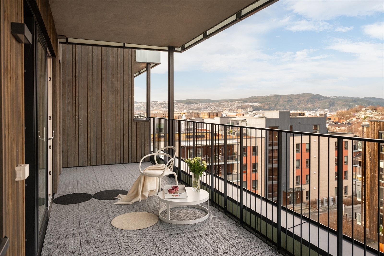 Her kan man også skimte Nidarosdomen. Solforholdene er også enormt gode. Galleribilde