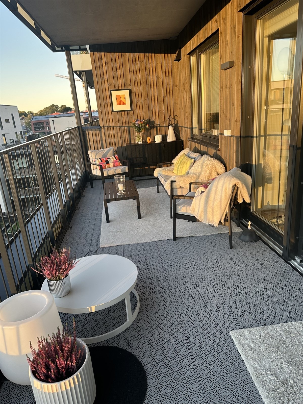 Selgers eget bilde. Galleribilde