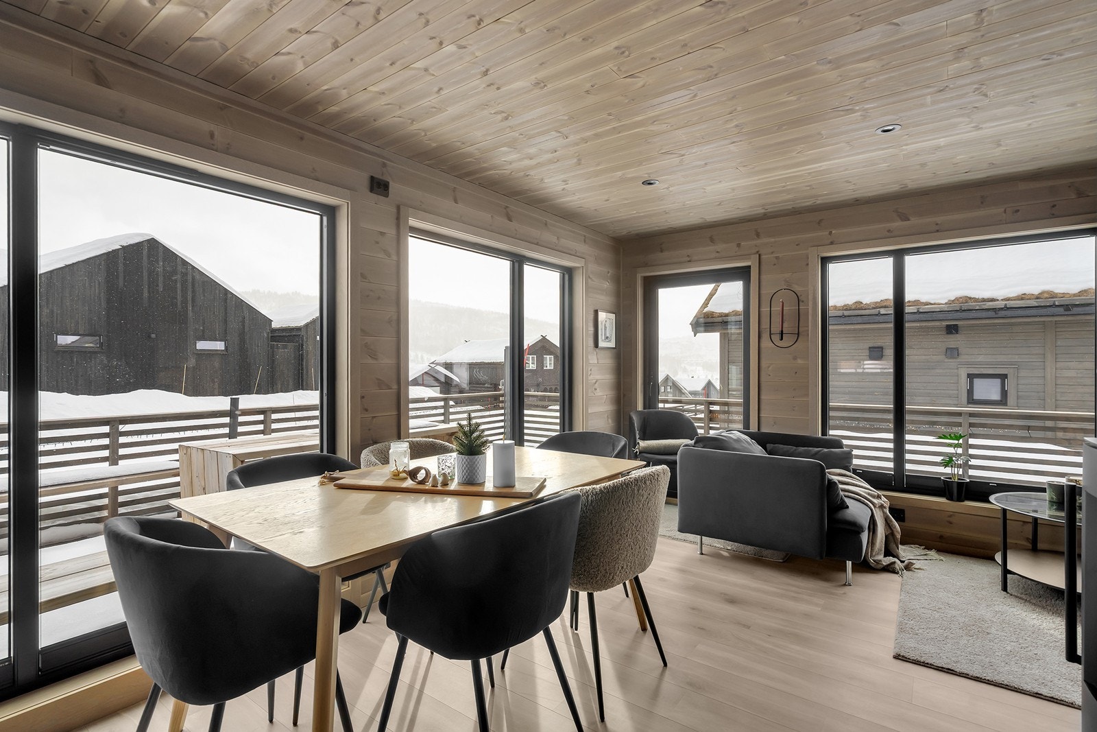 Åpen løsning gir god romfølelse Galleribilde