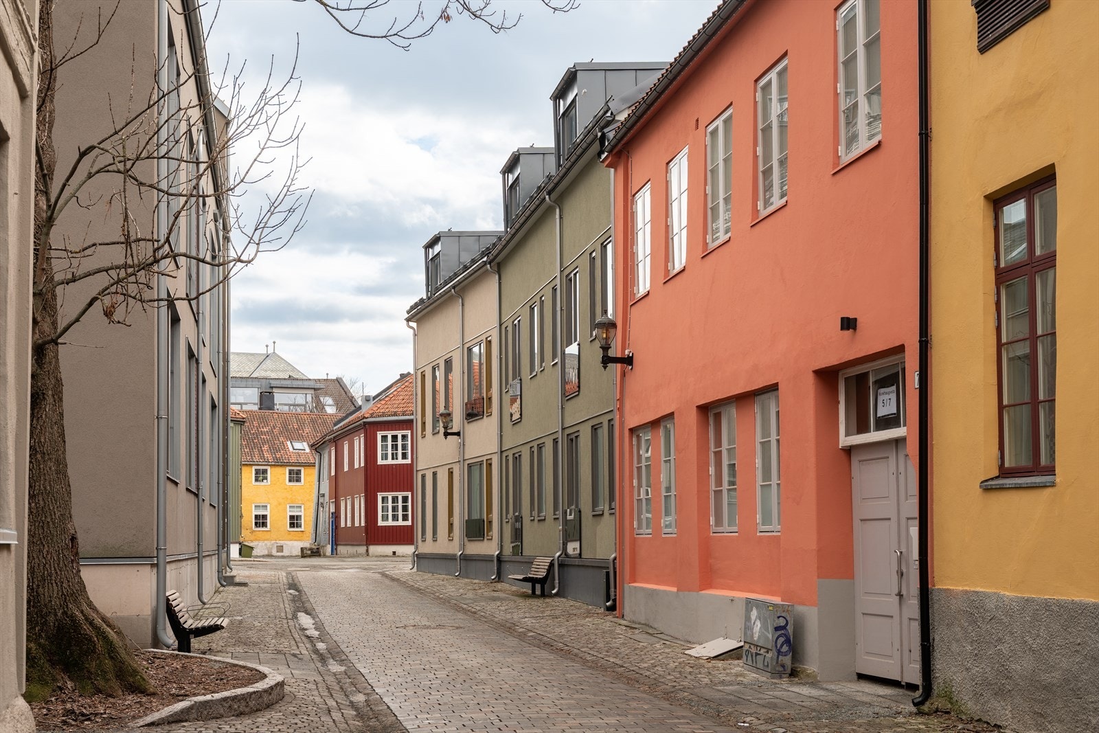 Det er tillatt med dyr i sameiet. Se nærmere informasjon i vedlagte husordensregler. Galleribilde