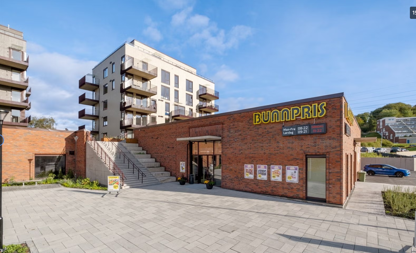 I nærområdet finner du den nye Bunnpris på Vestlia, bare en kort gåtur fra leiligheten. Det nyrenoverte Nardocenteret åpner også snart og vil tilby et variert utvalg butikker og tjenester samt en helt ny REMA 1000. Galleribilde