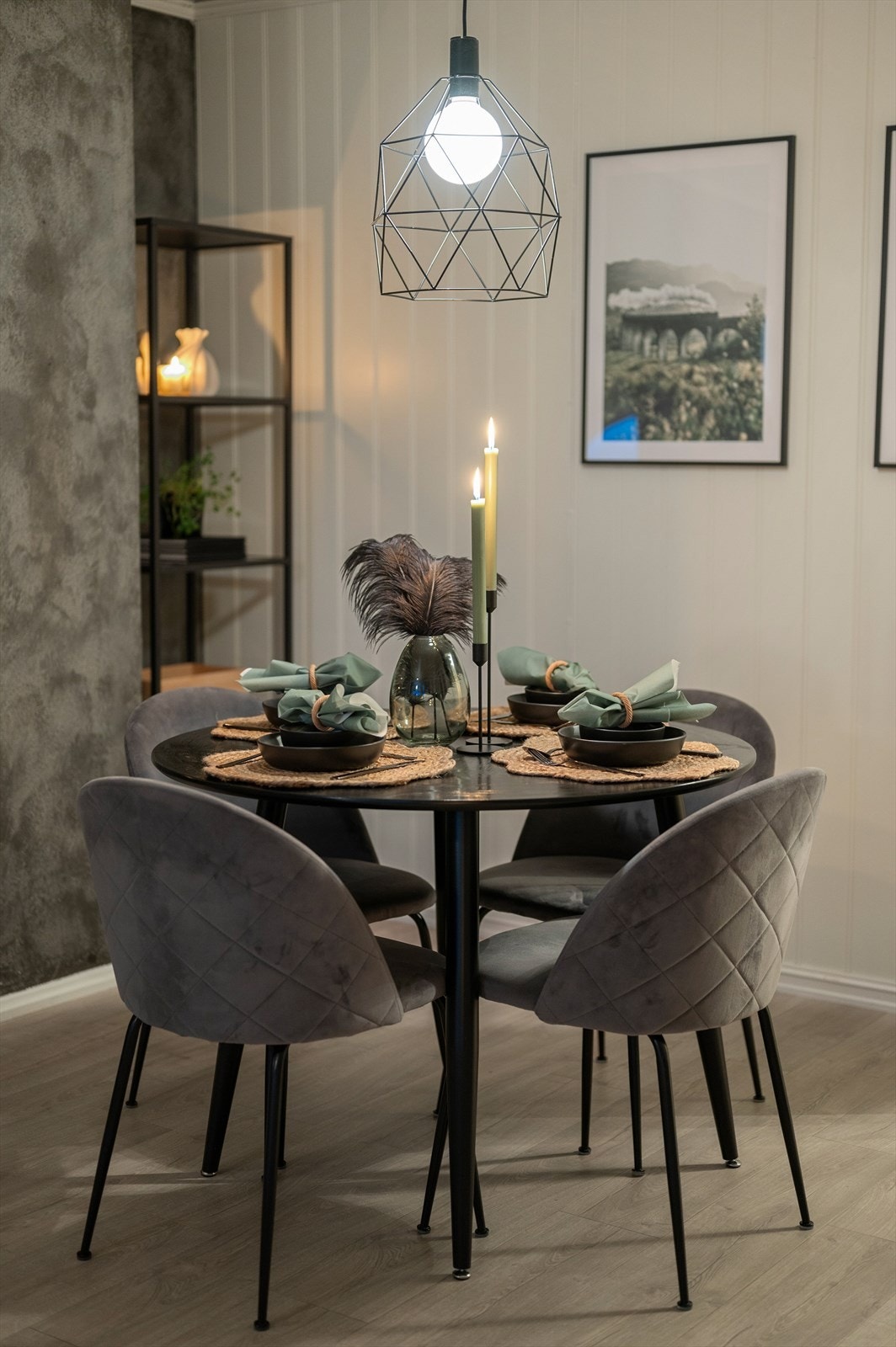 Det er etablert pipe for mulig innsetting av vedovn. Galleribilde