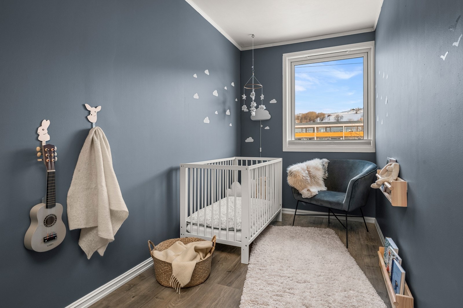 Leilighetens andre soverom er på 9 m². Galleribilde