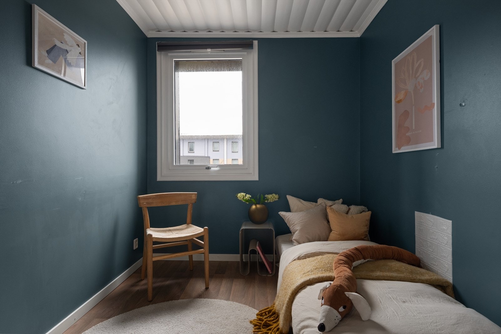 Soverom 3 måler ca 8 kvm! Galleribilde