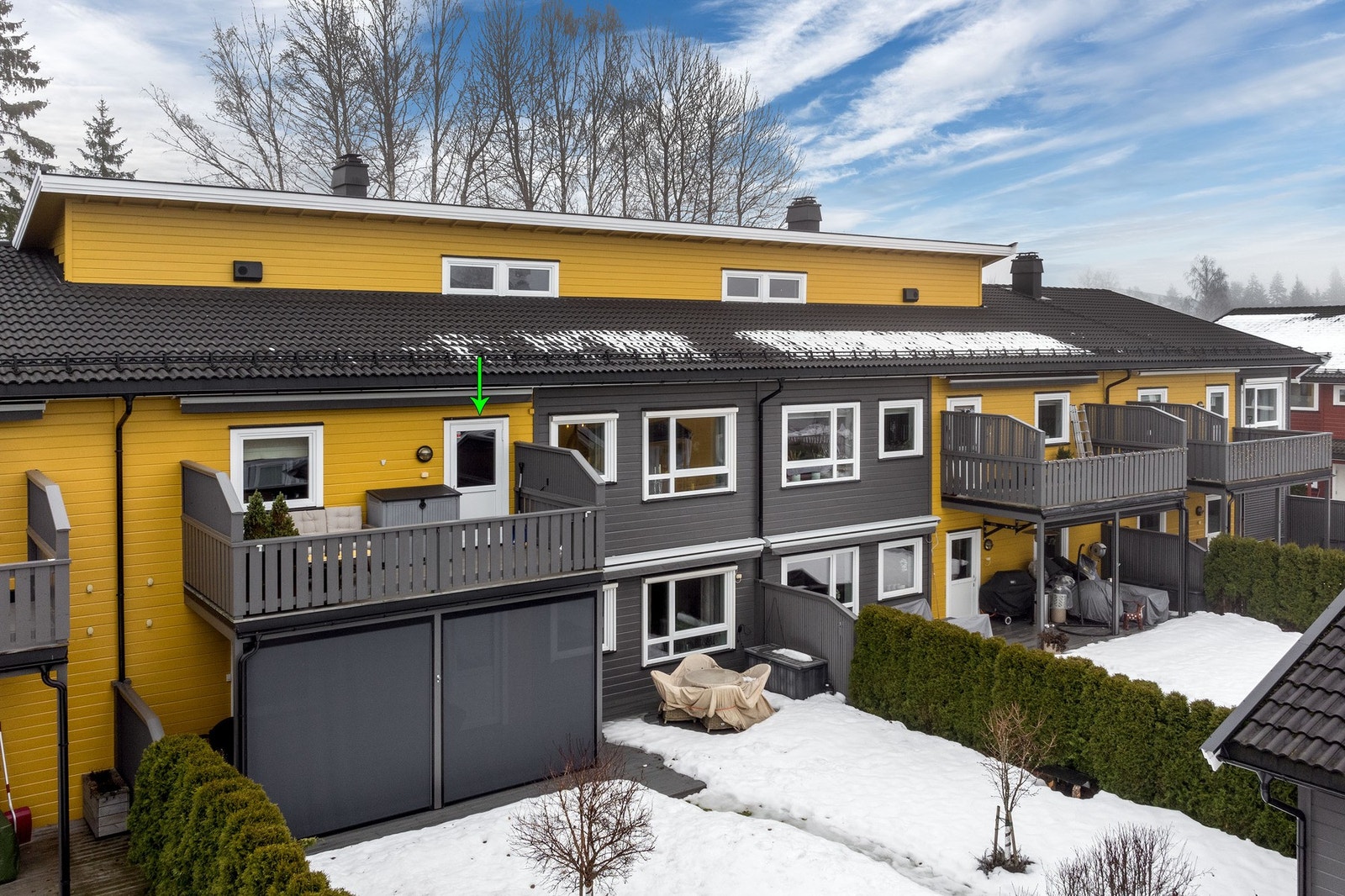 Boligen ligger i et rolig område som passer godt for barnefamilier. Galleribilde