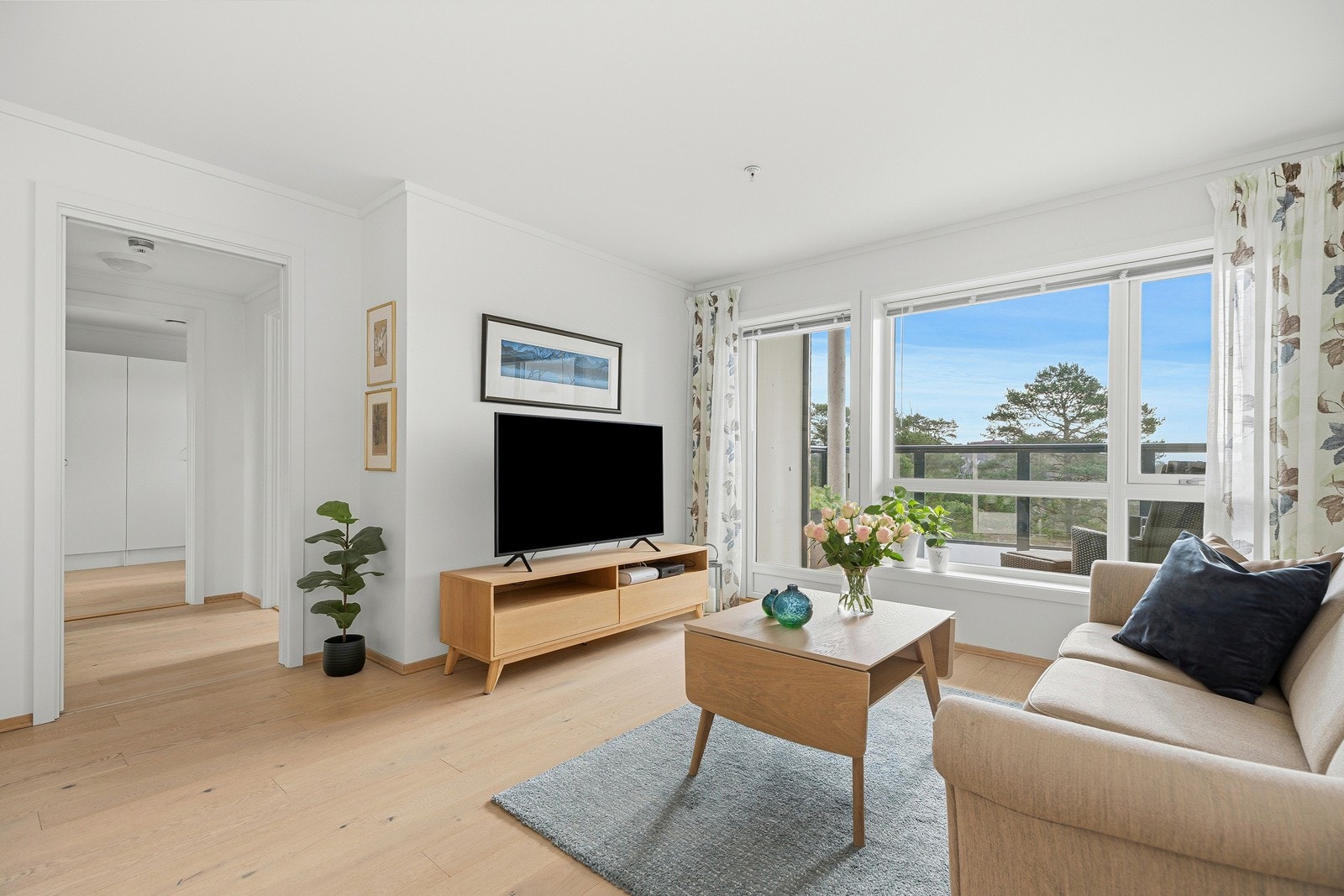 Velkommen til Skonnertveien 24 v/Altin Balaj i Aktiv eiendomsmegling Galleribilde