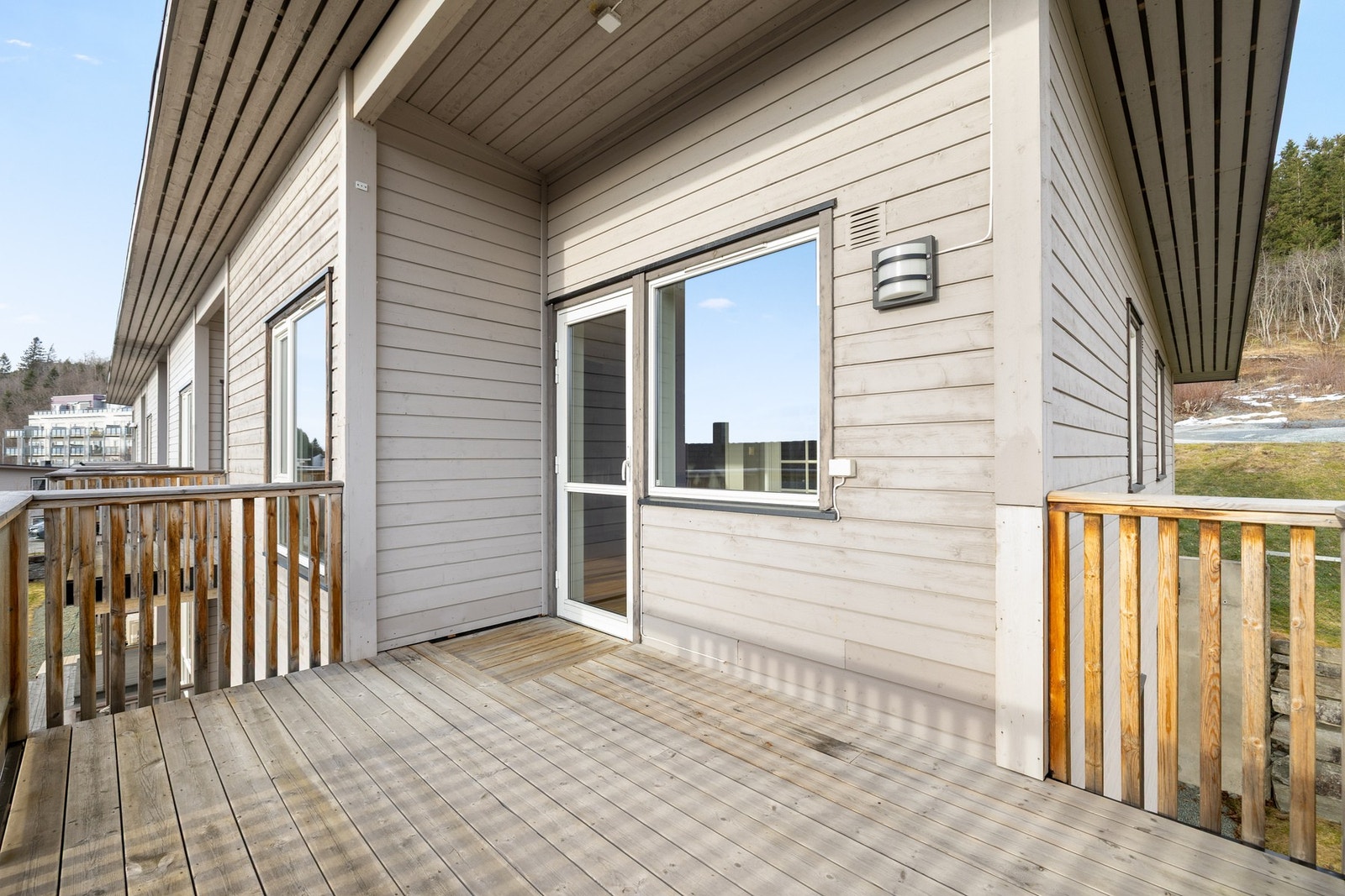 Enkel trappefri adkomst til leiligheten. Galleribilde