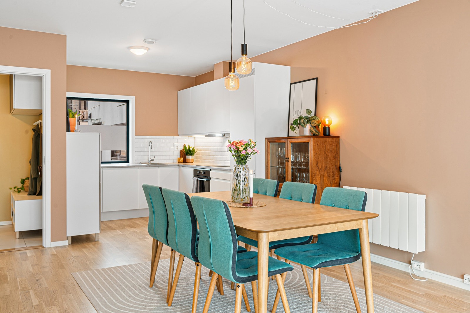 Her kan man flytte rett inn uten å tenke på oppussing! Galleribilde