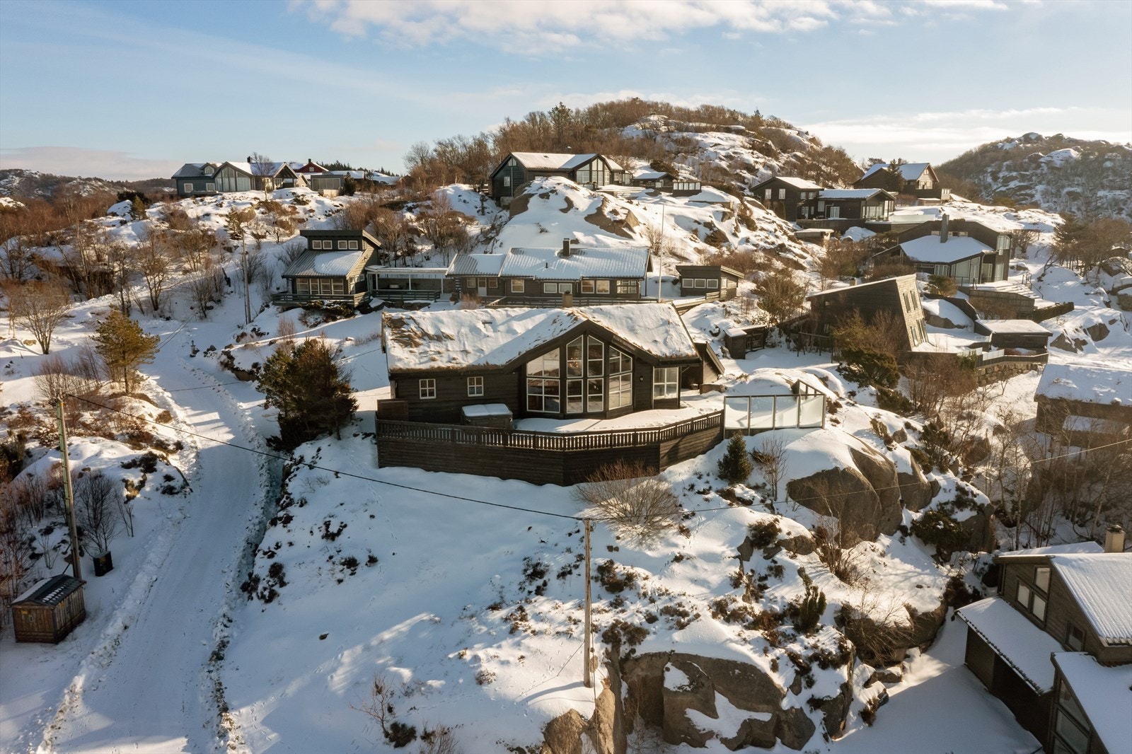 Aktiv Eiendomsmegling ønsker velkommen til Hausvik 84!
Foto: Media Sør, Mats Åmland. Galleribilde
