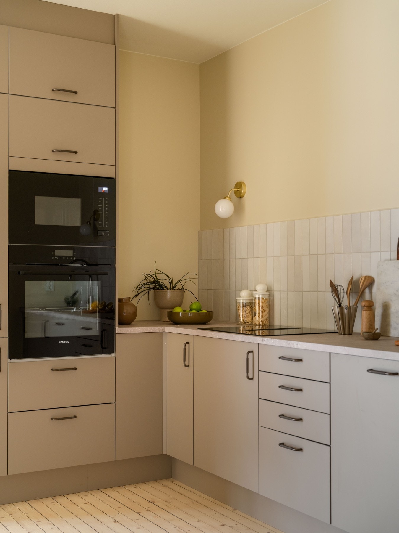 Alle hvitevarene er integrerte, er av god kvalitet og følger så klart med. Galleribilde