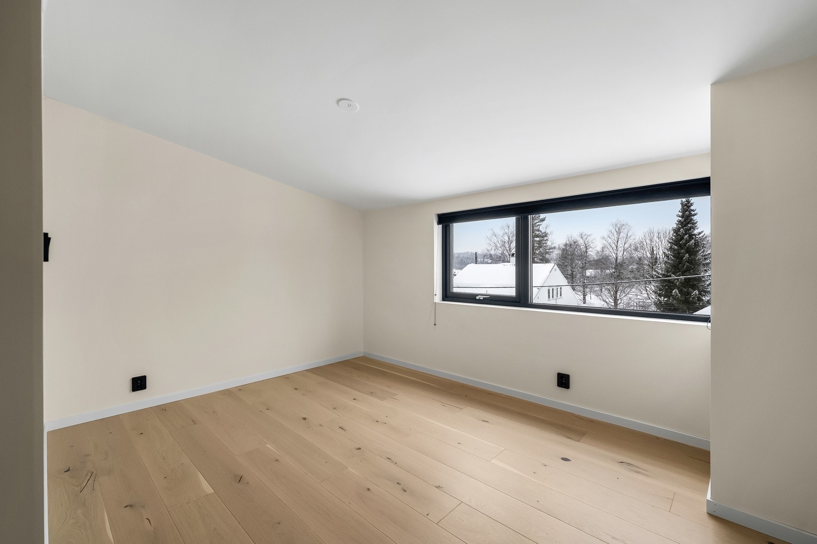 God plass til enkeltseng/dobbeltseng etter ønske. Galleribilde