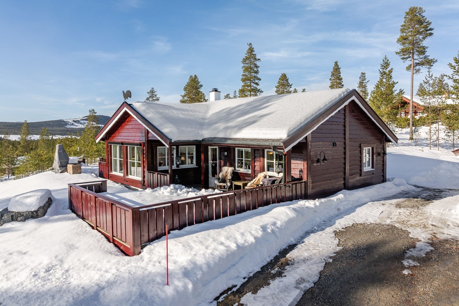 Denne flotte hytta fra 2008 er godt vedlikeholdt og holder god standard. Galleribilde