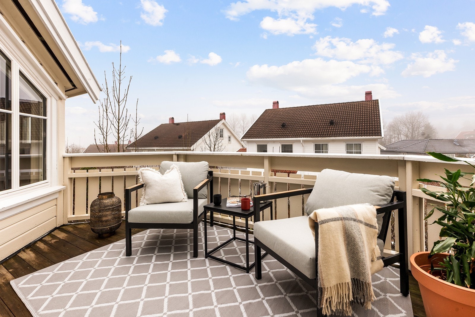 Sørvestvendt balkong. Galleribilde