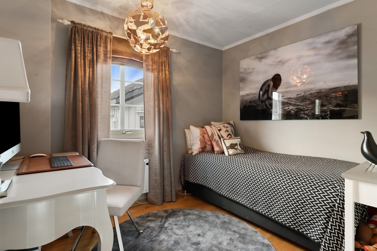 Soverom 3/arbeidsrom beliggende i 1. etasje. Galleribilde