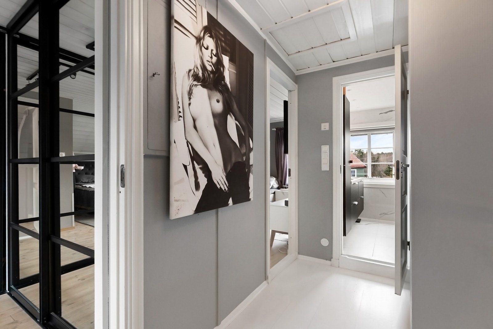 Gang 2. etasje. Galleribilde