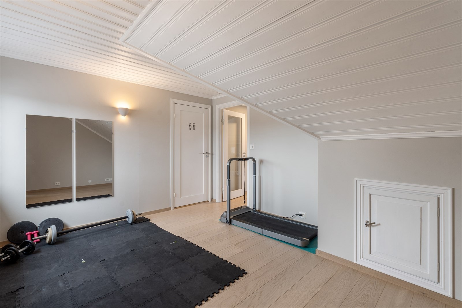 Soverom brukt som trimrom Galleribilde