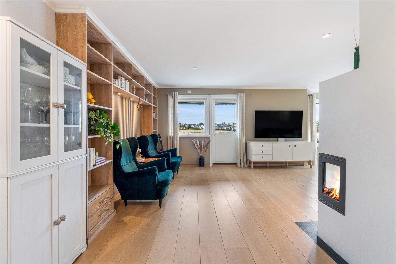 Boligen har balansert ventilasjon, med aggregat skiftet i 2021. Galleribilde