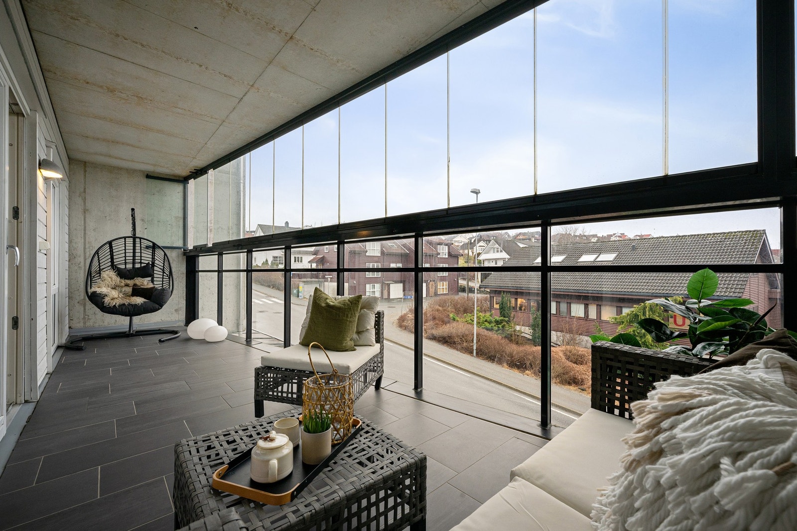 Flott 3-roms leilighet med lys og innbydende atmosfære og sentral beliggenhet Galleribilde