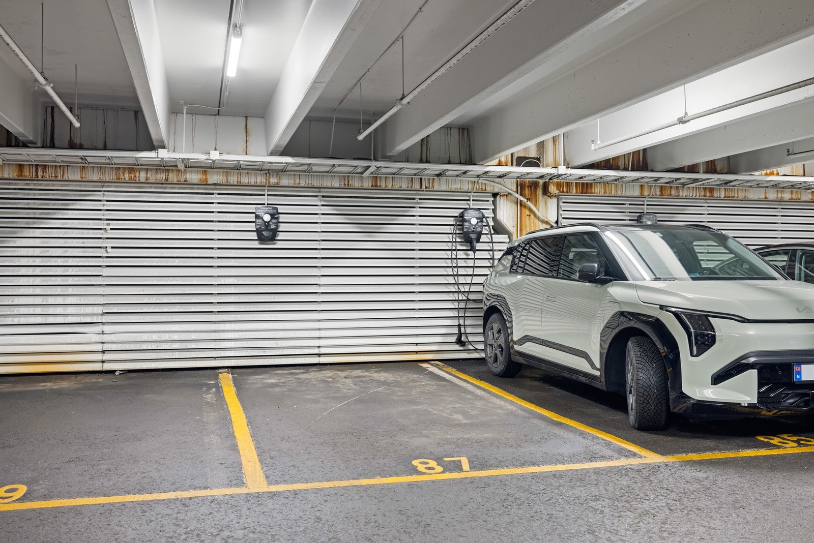 Denne leiligheten disponerer parkeringsplass nr. 87. Galleribilde