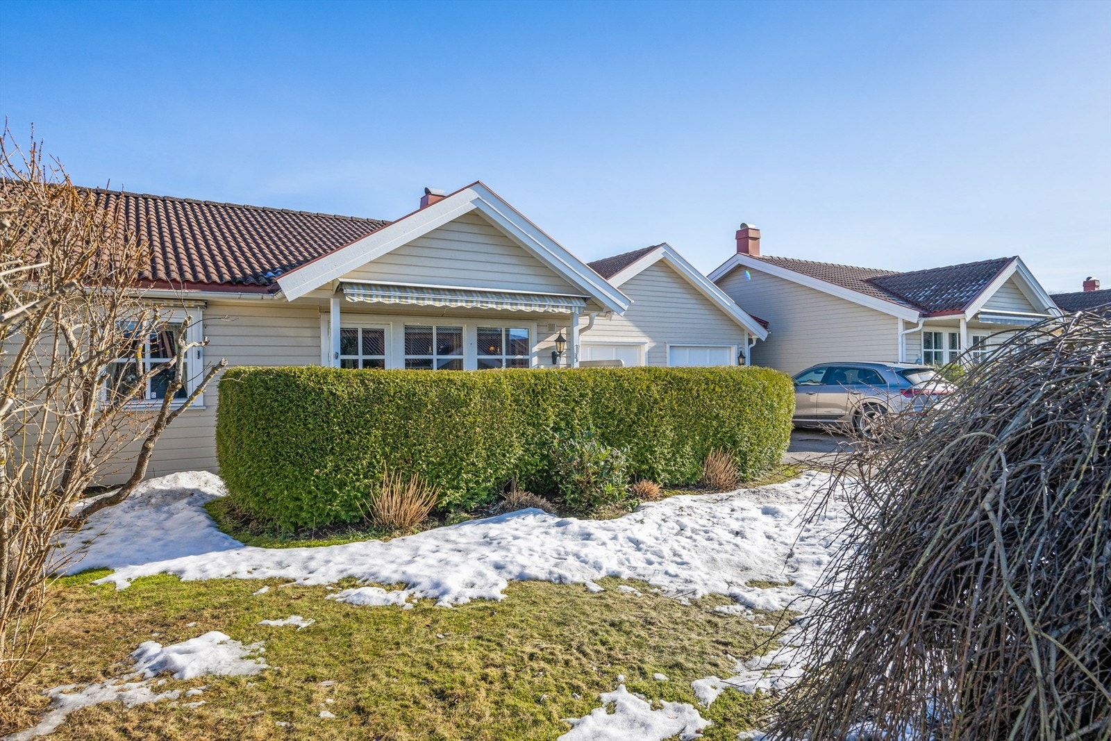 Fellesutgiftene inkluderer blant annet utvendig vedlikehold, forsikring og brøyting. Galleribilde