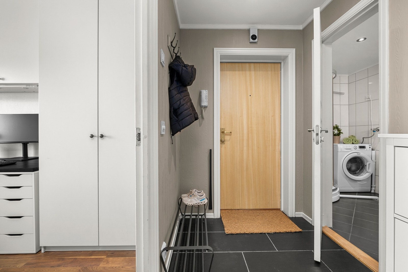 Leiligheten har balansert ventilasjon som sikrer et godt inneklima Galleribilde