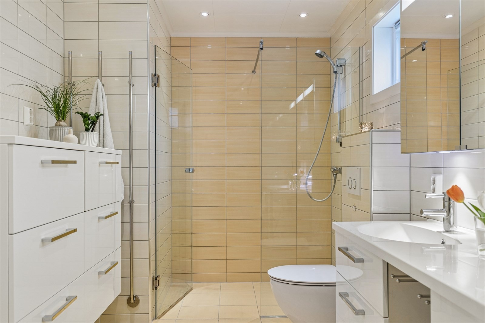 Baderom. Galleribilde