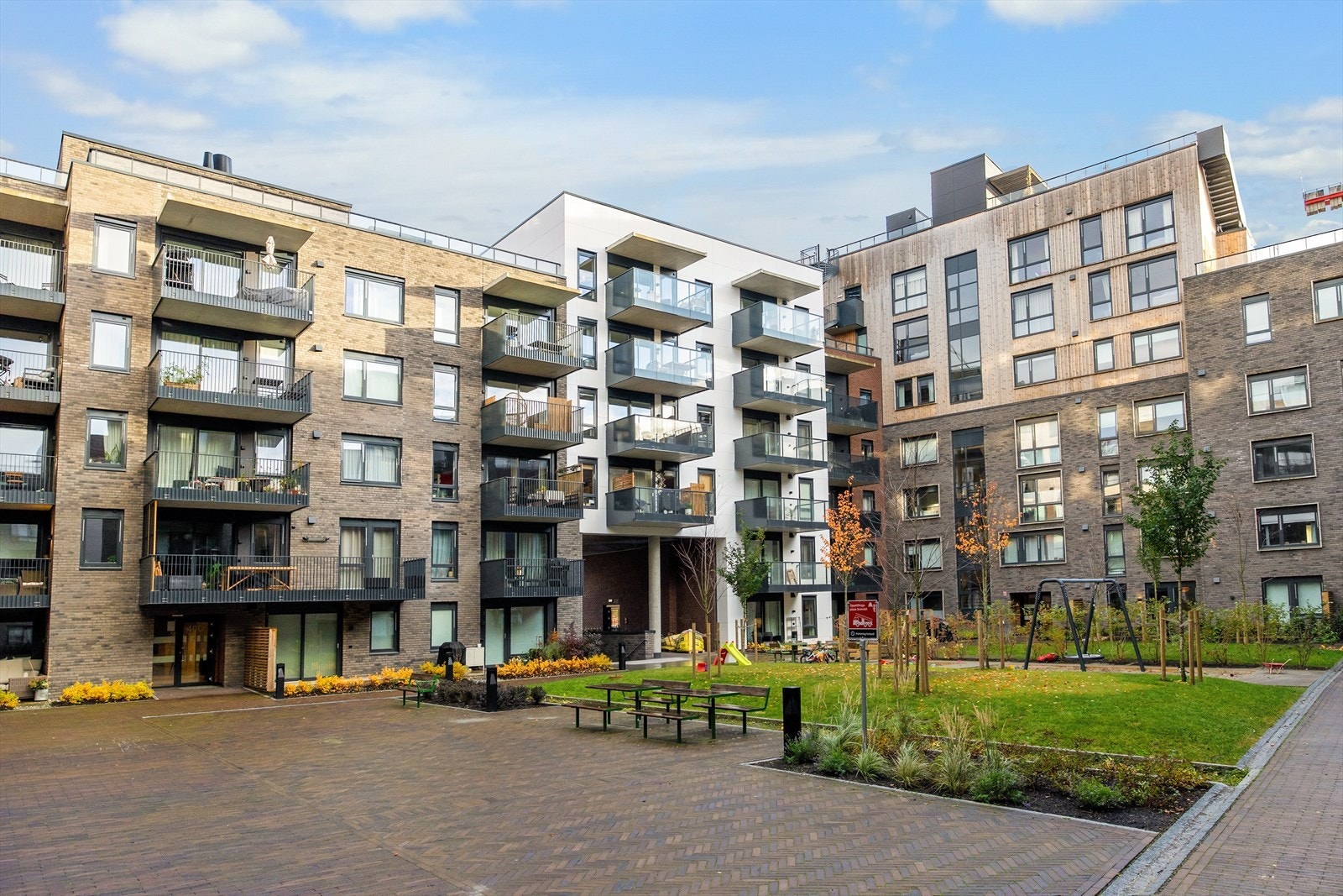 Oppført i 2024, med utbyggergaranti som gjelder til 2029. Galleribilde