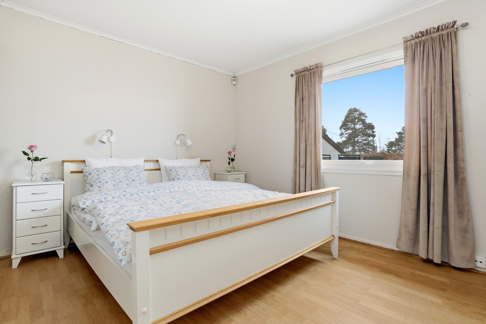 Soverom I Galleribilde