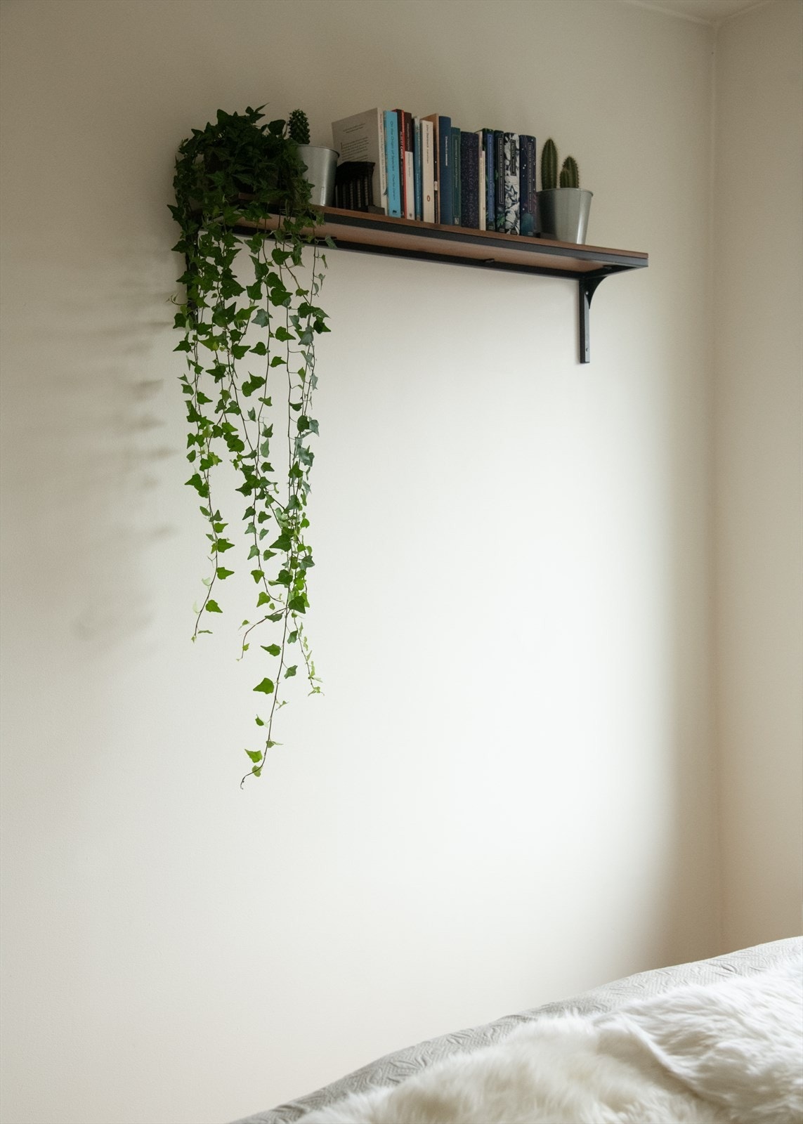 Rolig atmosfære på soverommet. Galleribilde