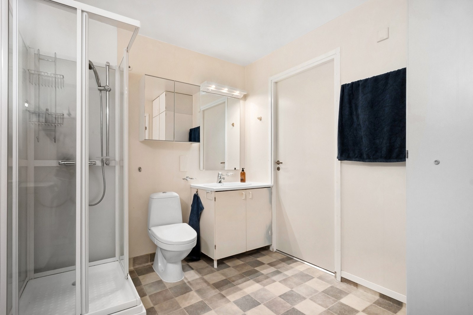 Badet ble fornyet i 2016 ifølge selger Galleribilde