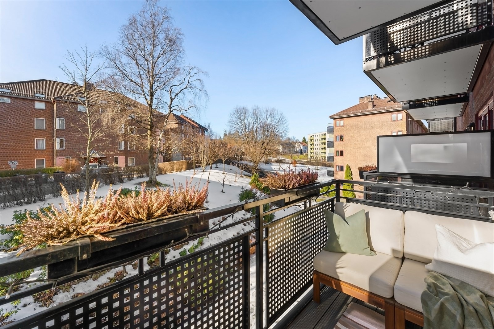 Svært innbydende 2-roms leilighet i gjennomført design og med lekre material- og fargevalg. Galleribilde