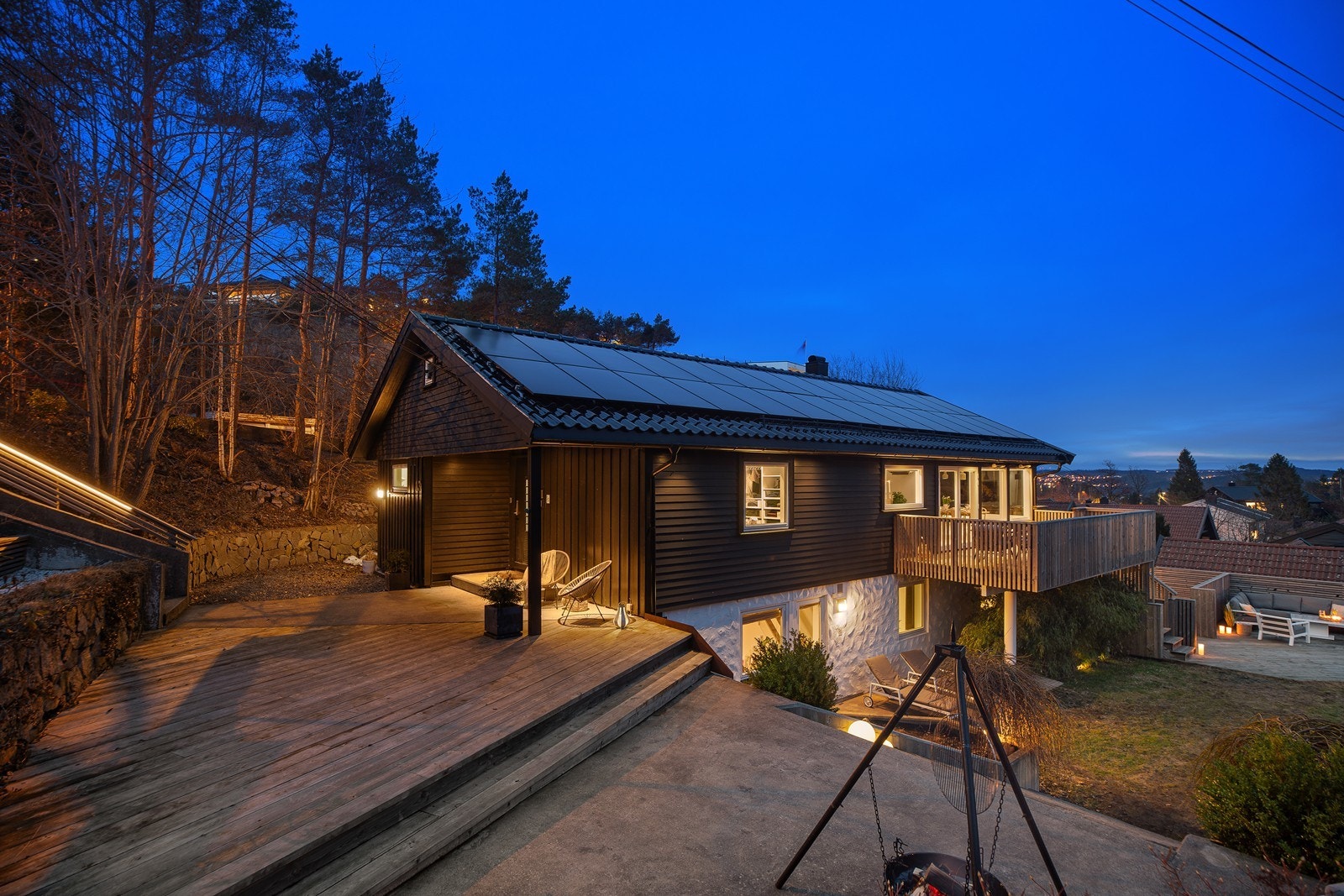 Velkommen til Gimlekollen 13! Boligen er presentert av Andre Sandvik v/Aktiv Eiendomsmegling avd. Kristiansand. Foto: Ivars Upe Galleribilde