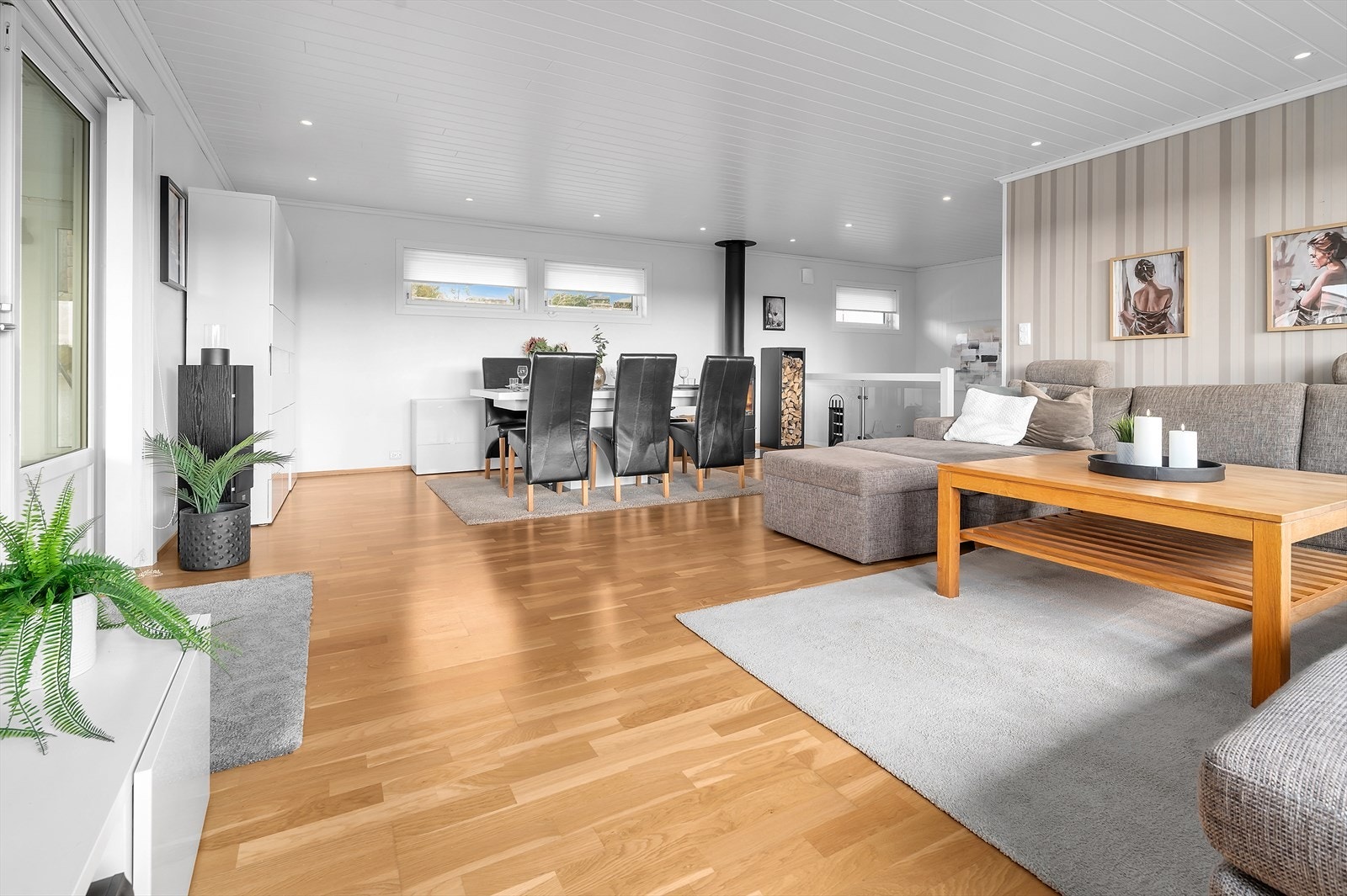 Fin himling med belysning Galleribilde