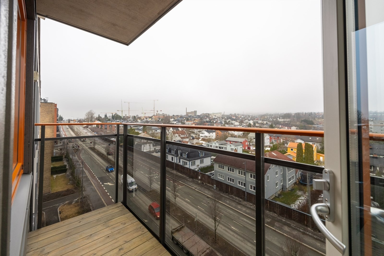 Også fra den nordøstvendte balkongen er det flott utsikt. Galleribilde