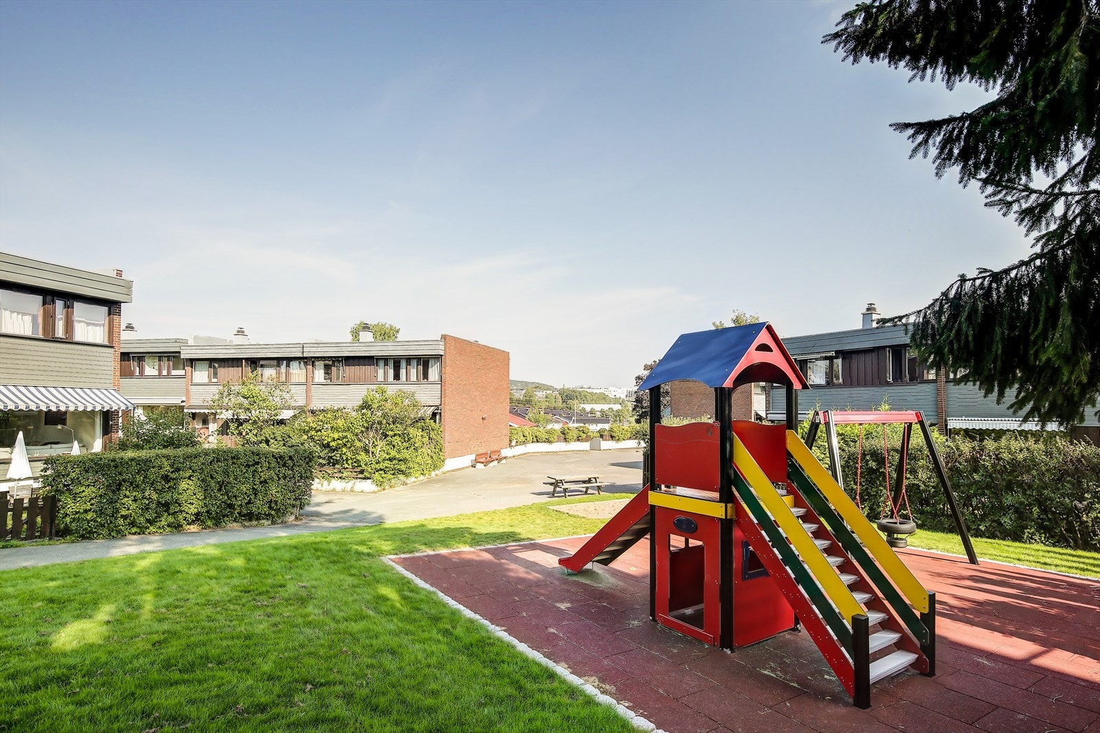 Her vil både store og små trives. Bilde tatt i forbindelse med et tidligere salg. Galleribilde