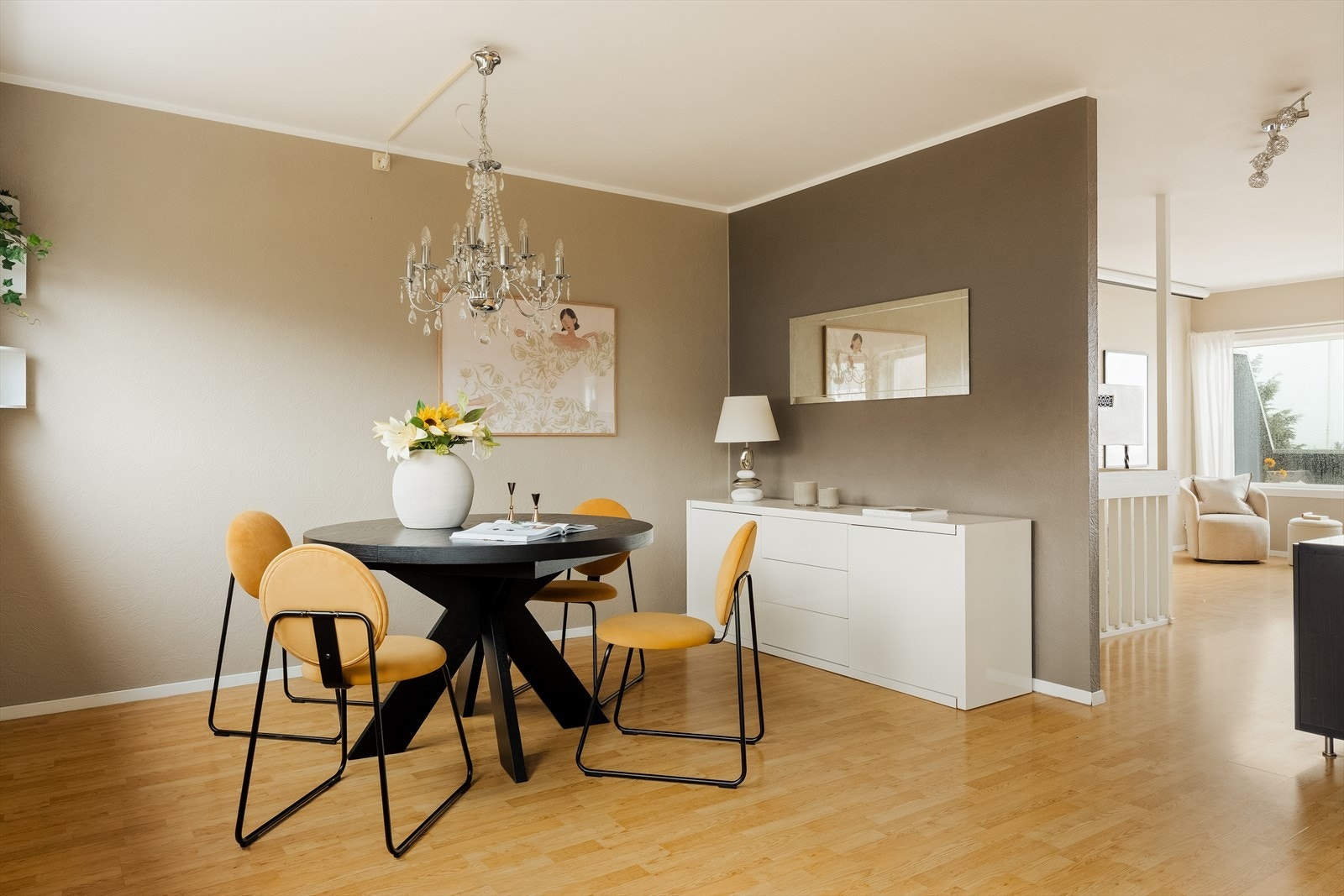 Her er det også mulighet for å lage til et 4.soverom! Galleribilde