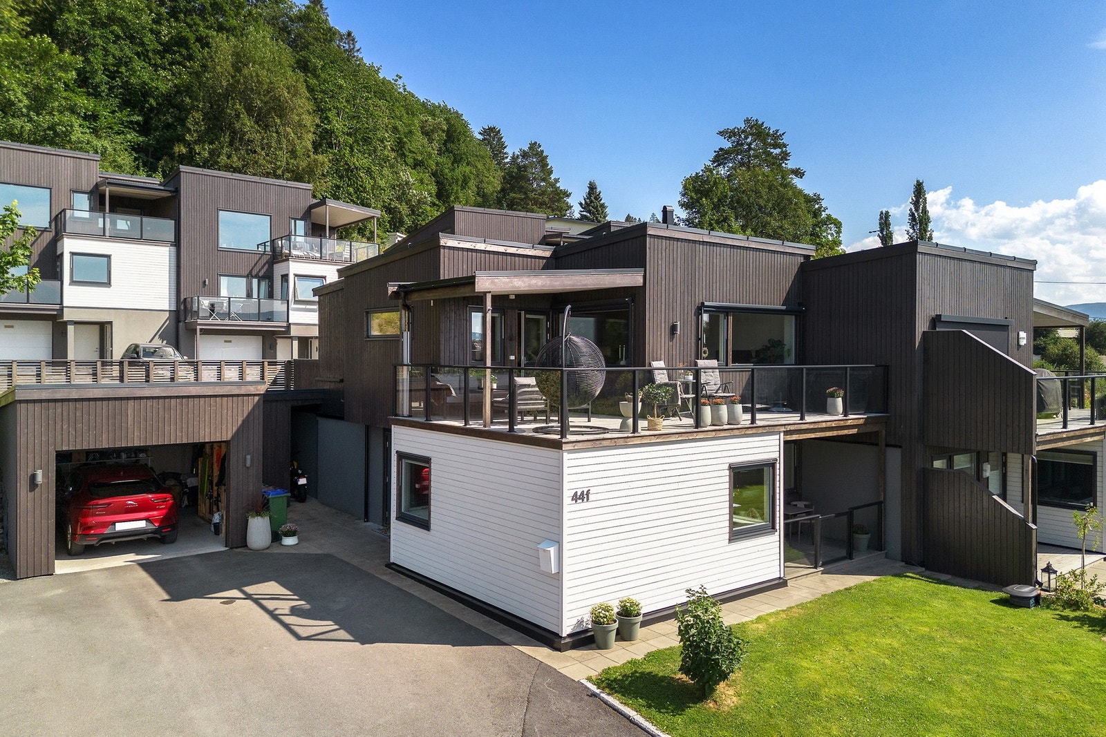 Velkommen til Remyrvegen 44 F - En påkostet og moderne bolig fra 2021 på Husby. Galleribilde
