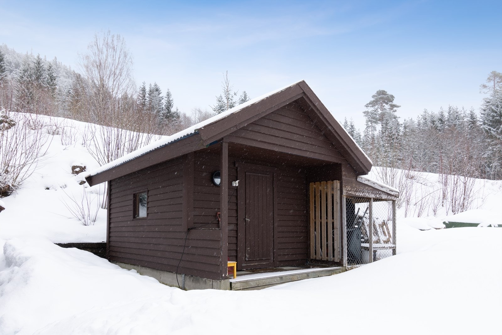 Praktisk utebod Galleribilde